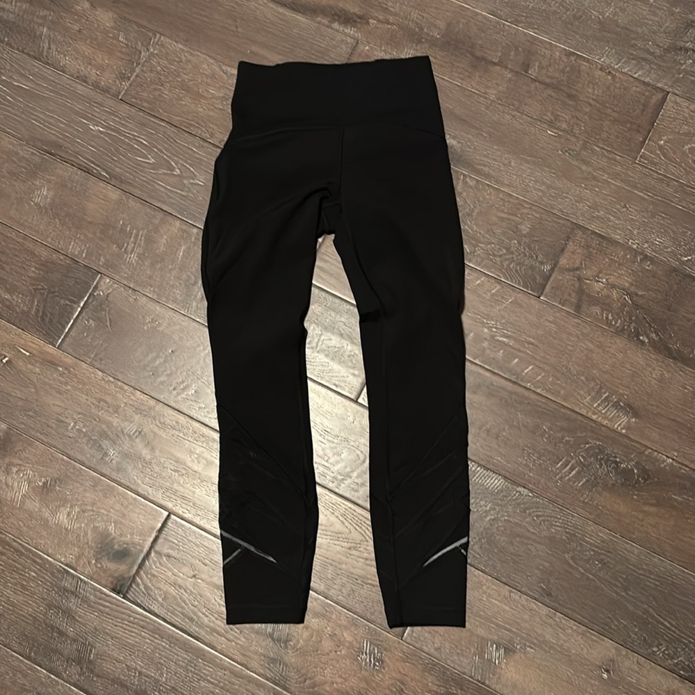 Lululemonon legging with see through bottom detail
